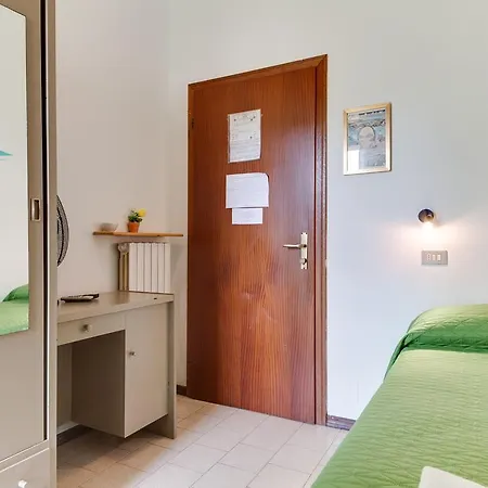 Rubicone ホテル 2*